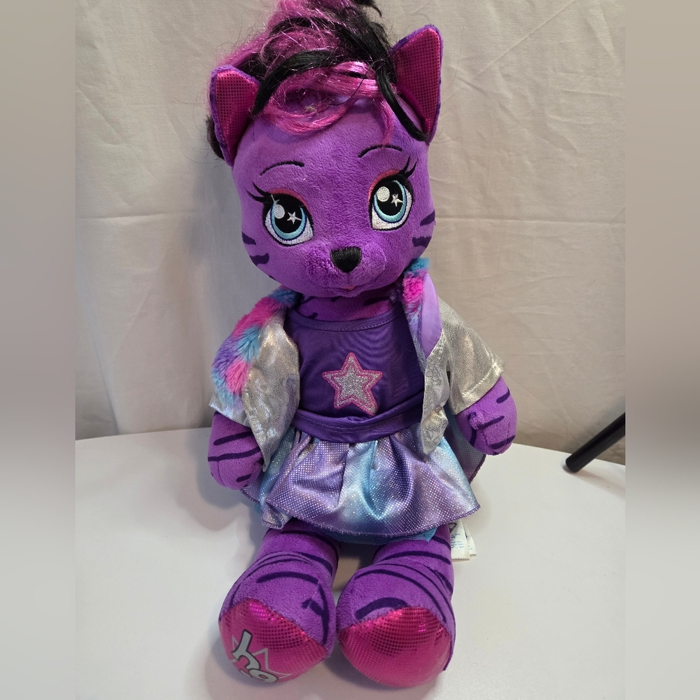 Build-A-Bear Honey Girls Teegan Bear - Picture 1 of 5